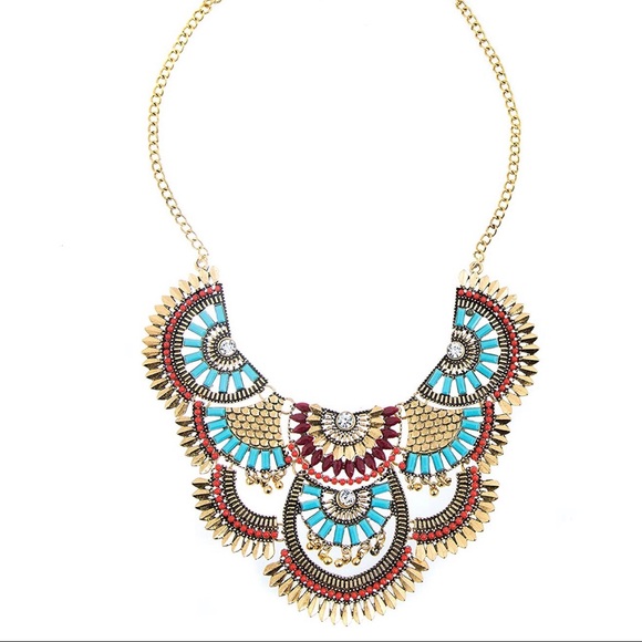 Boho Bib necklace - Picture 3 of 4
